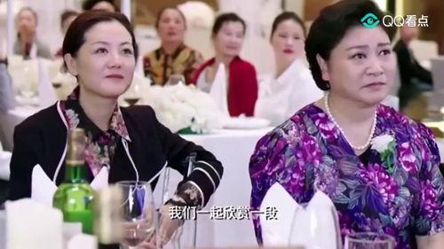 云南新娘子吃瓜视频,一场别开生面的婚礼习俗展示