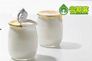 吃瓜吃搅搅拌酸奶视频,揭秘短视频新潮流