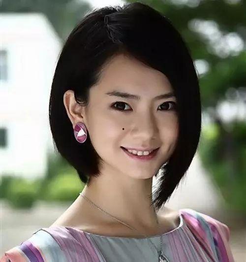 戚薇邀请网友吃瓜视频,揭秘娱乐圈幕后故事