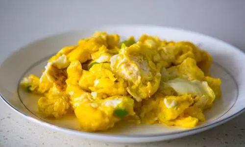 砍瓜炒鸡蛋可以吃吗视频