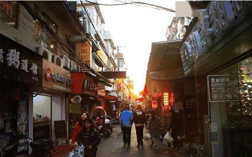 育才东路吃瓜视频,揭秘街头美食背后的故事