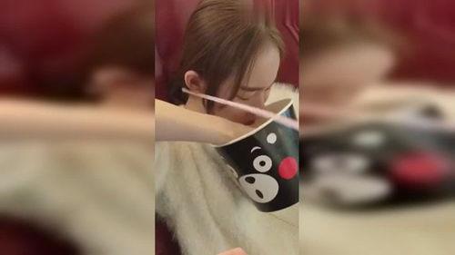 最帅的吃瓜少女视频,揭秘视频背后的热门话题与热议焦点