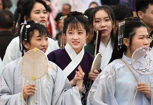 沈阳汉服吃瓜事件视频,一场网络争议的发酵与反思