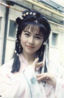 蔡少芬配图的吃瓜视频,趣味横生瞬间引网友热议