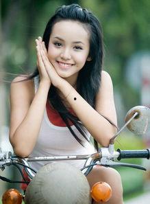 越南女人吃大瓜视频播放