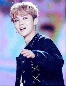 鹿晗有吃瓜吗是真的吗视频,是真是假？