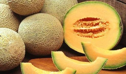 日韩人吃哈密瓜视频,哈密瓜大赏，甜蜜滋味征服味蕾