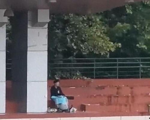 寿光天台顶楼吃瓜视频