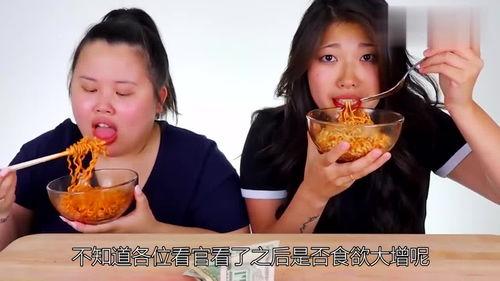 小姐姐吃龙瓜龙虾视频,小姐姐挑战大口吃香辣龙虾