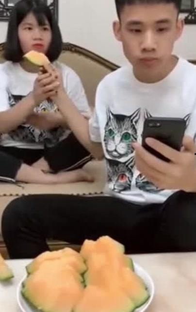 爱姐搞笑吃瓜视频大全,笑料横生的视频盛宴