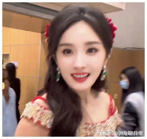 璐宝吃瓜爆料视频,娱乐圈幕后真相大曝光