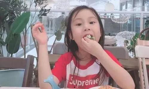 吃瓜姐妹小夏视频,揭秘娱乐圈幕后故事