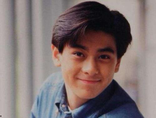 川渝男星吃瓜视频,揭秘娱乐圈幕后故事